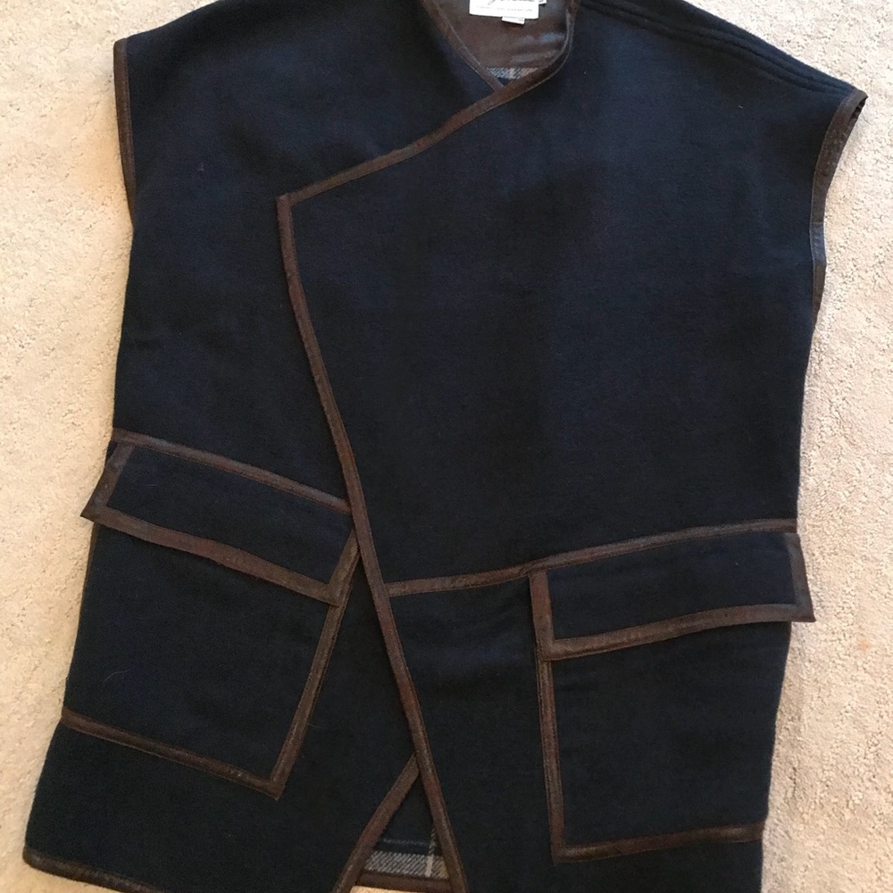 ♥️Evy’s Tree vest/wrap. NWOT♥️ - Picture 4 of 4